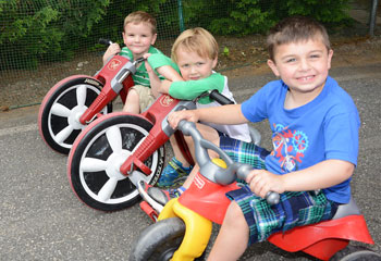 Ho-Ho-Kus Waldwick Cooperative Nursery School (HWCNS)